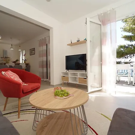 Bisko Apartment