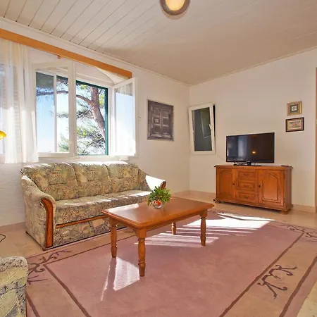 Bisko Apartment *